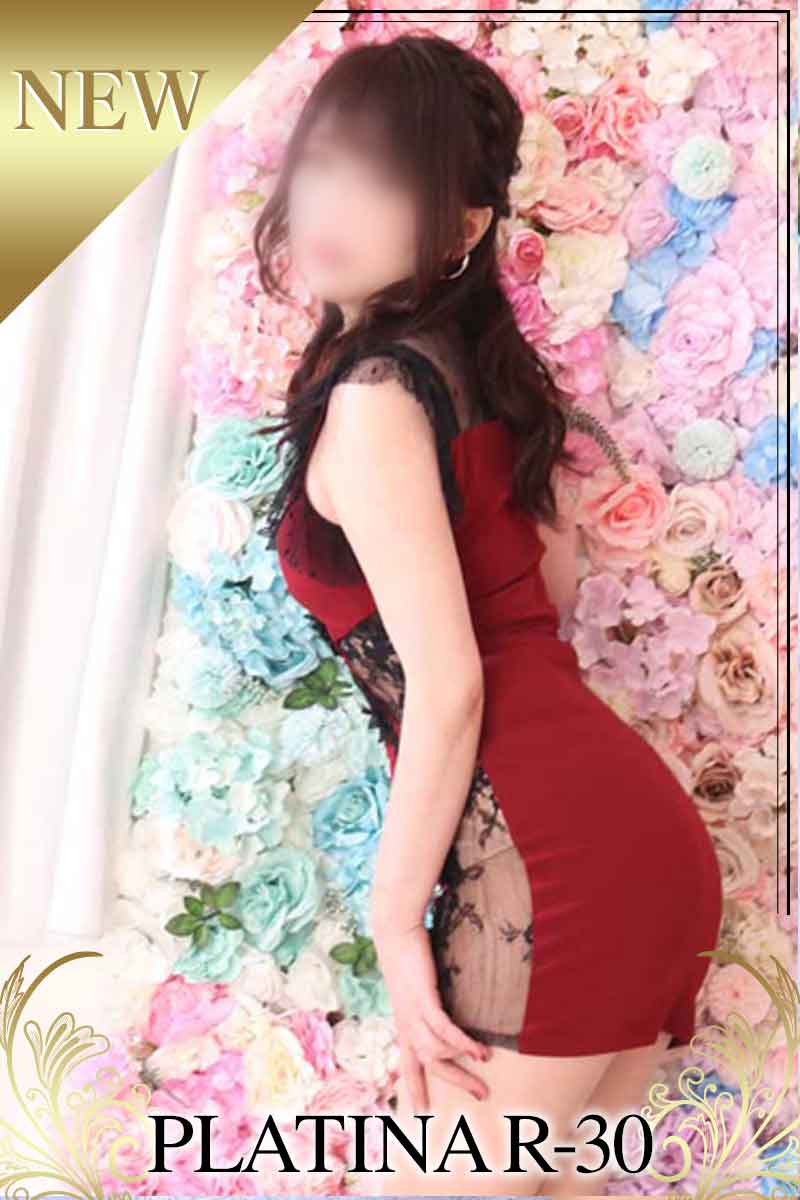 新堂　かりな